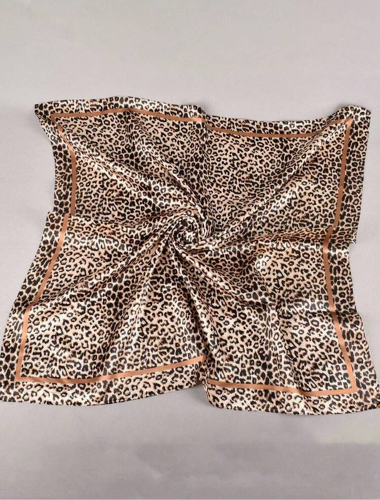 Pañoleta animal print