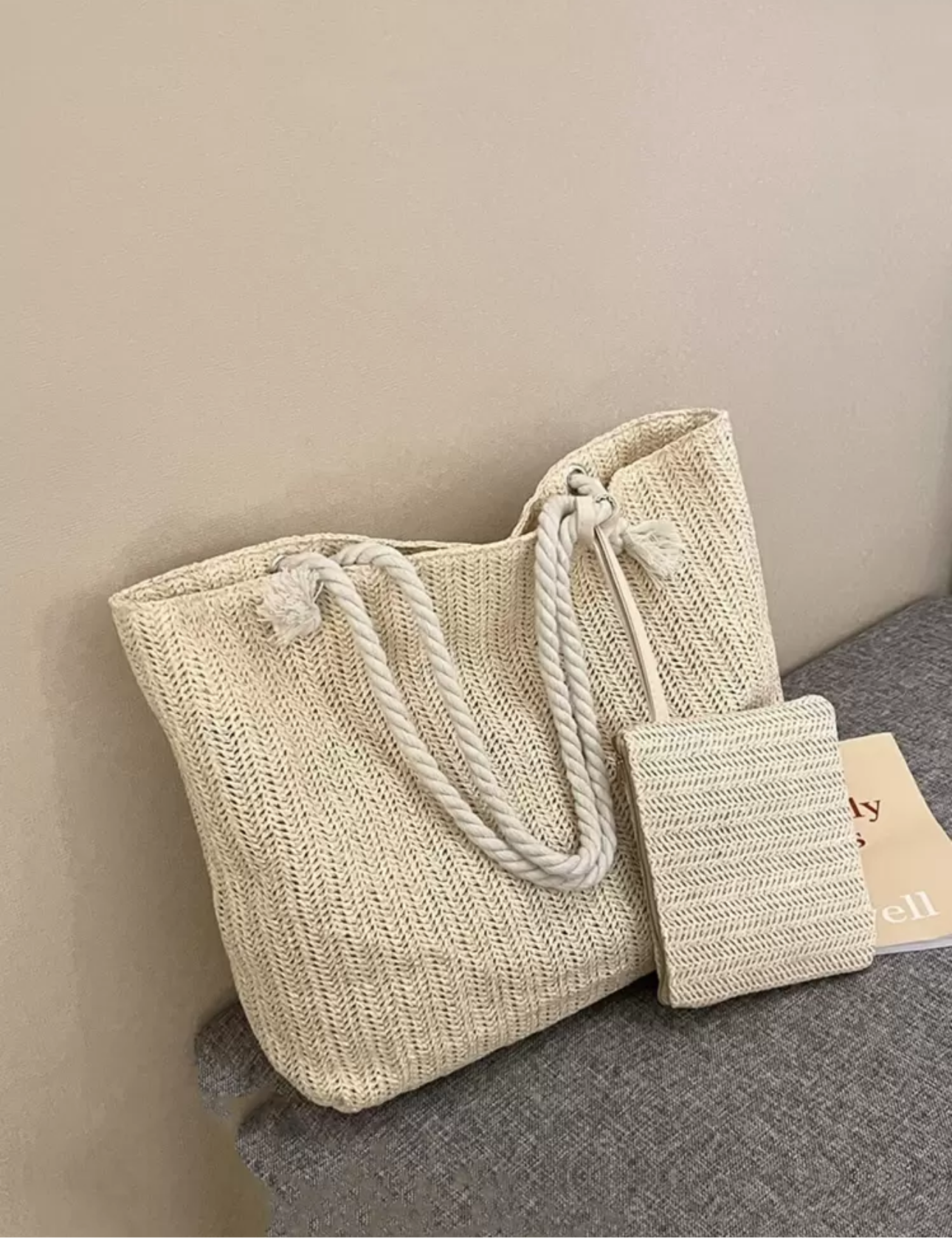 Bolso de paja con monedero