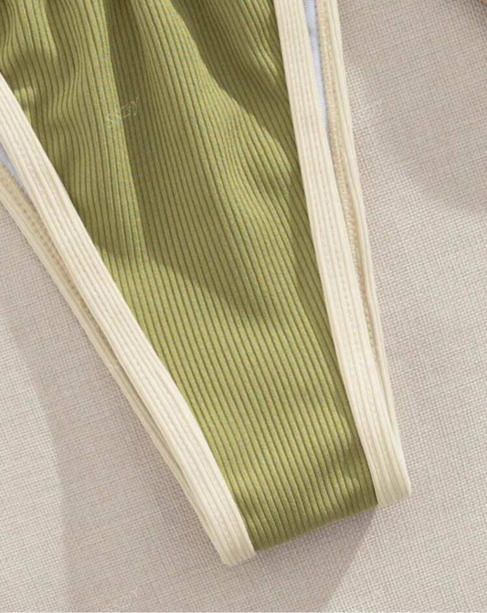 Bikini acanalado ajustable