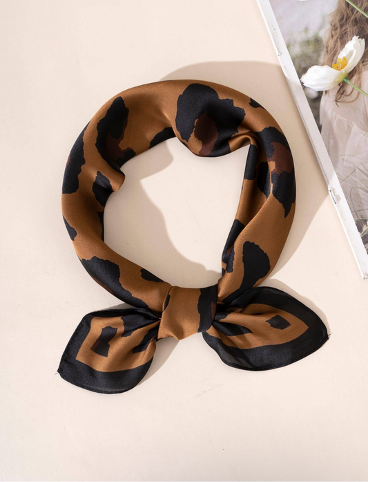 Pañoleta animal print