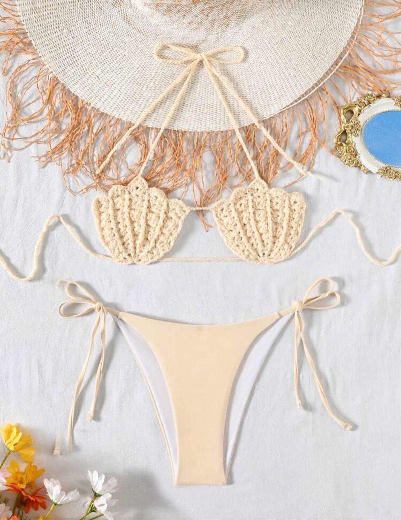 Bikini con parte superior tejida
