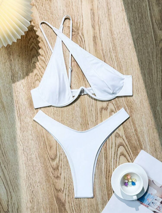 Bikini con tira cruzada