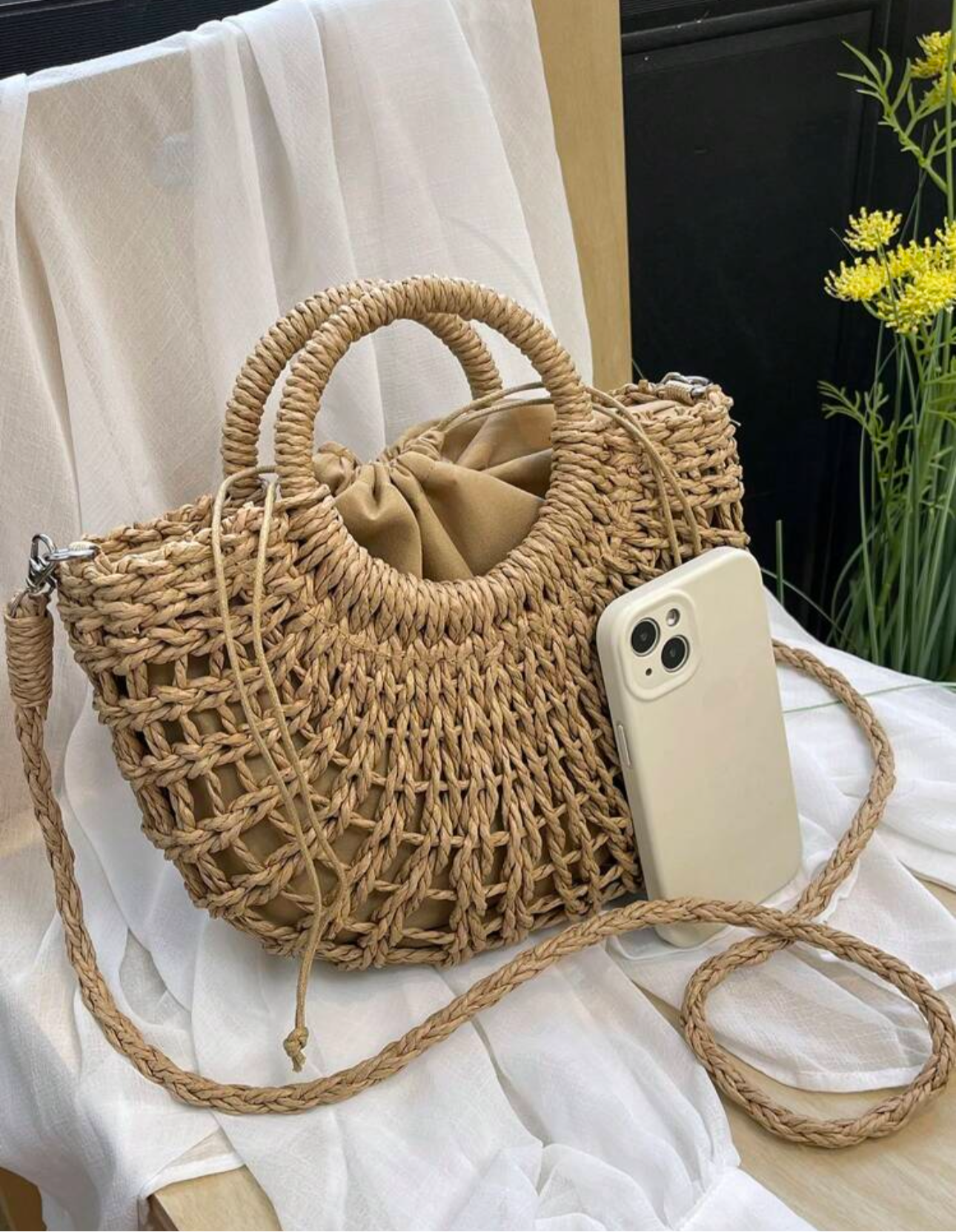 Cartera de paja