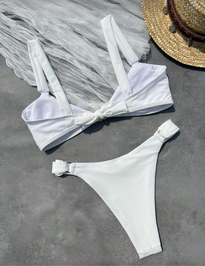 Bikini con unión de aros