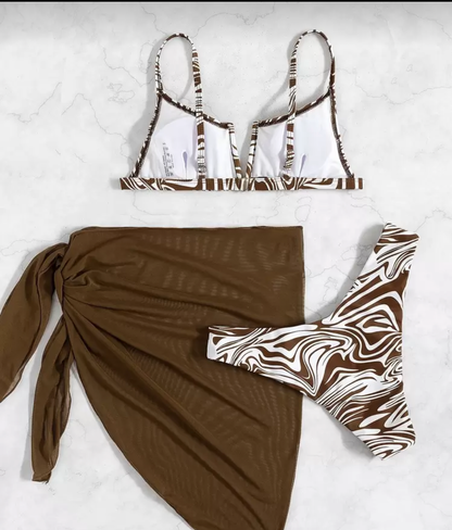 Conjunto bikini animal print con pareo