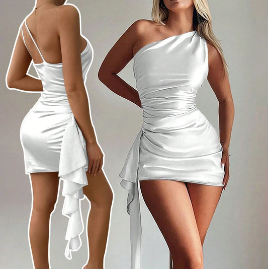 Vestido corto satinado