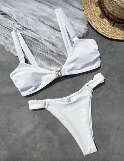 Bikini con unión de aros