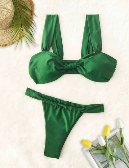 Bikini con tela brillante