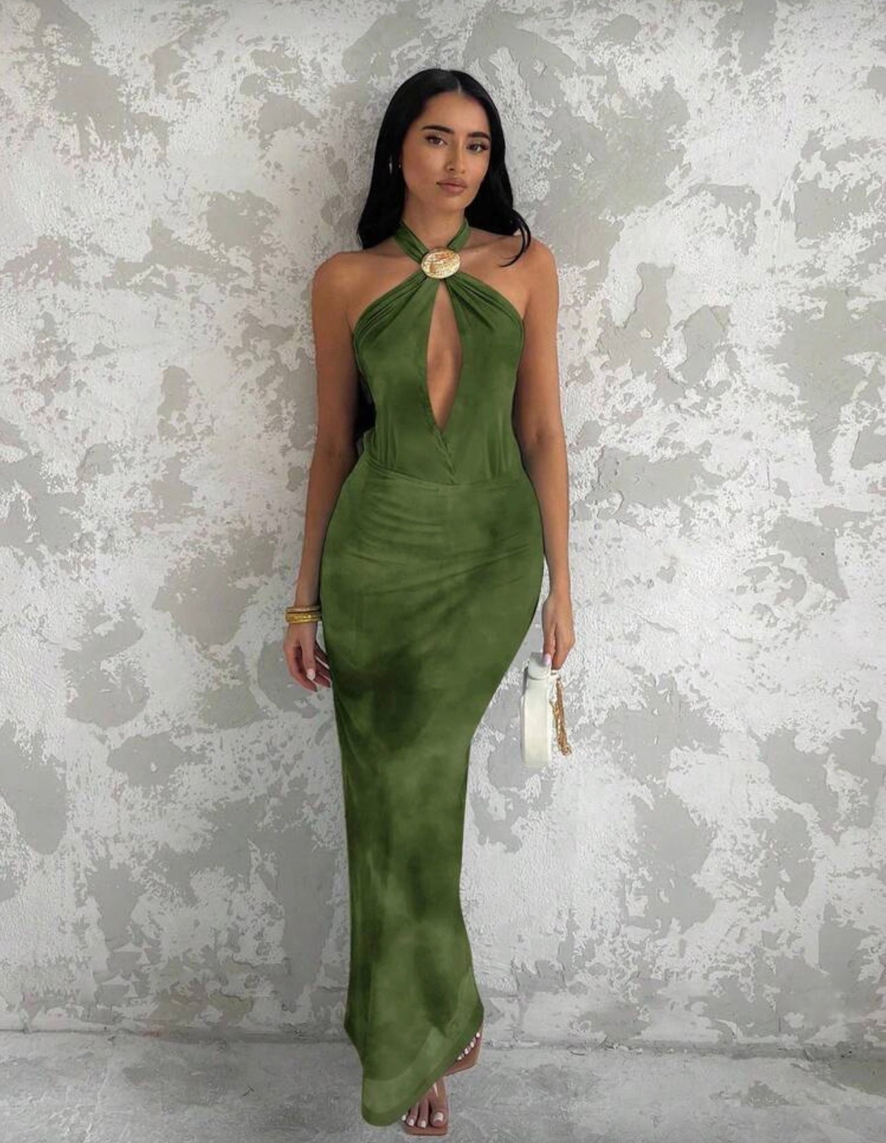 Vestido largo estampado con escote