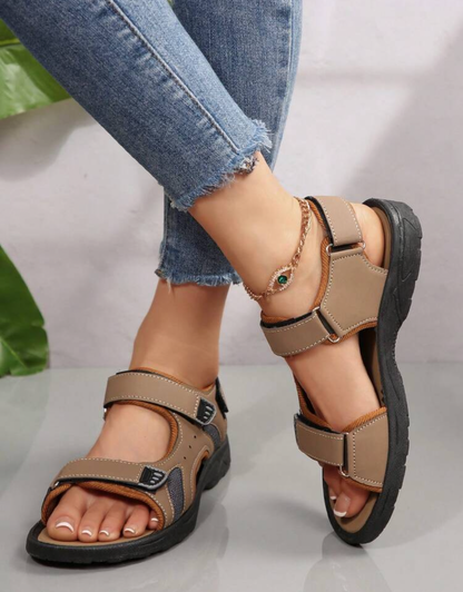 Sandalias casuales con cierre mágico