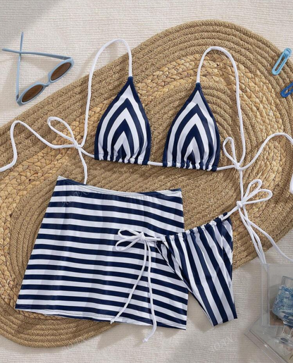 Bikini estampado de rayas conjunto con falda