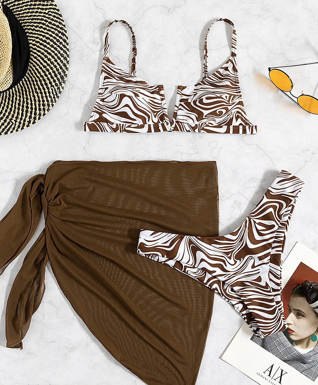Conjunto bikini animal print con pareo