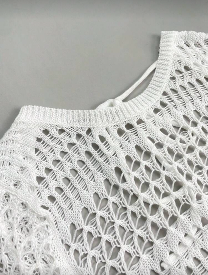 Vestido de malla con escote en la espalda