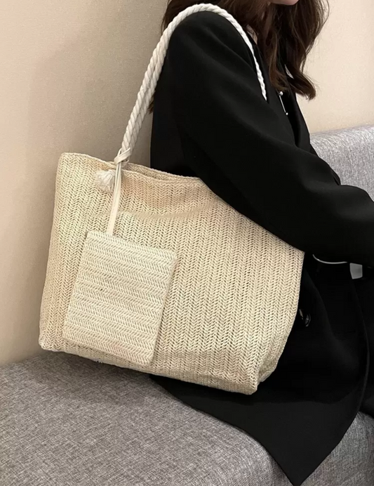 Bolso de paja con monedero