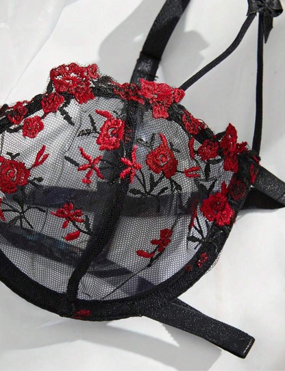Lencería floreal ajustable
