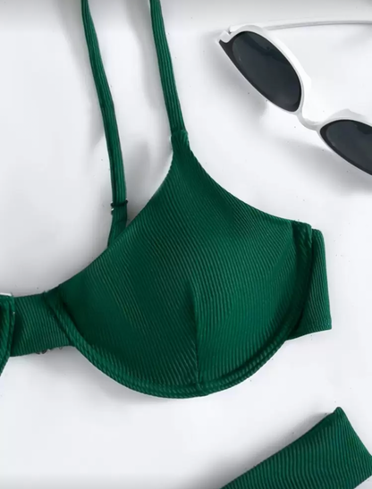 Bikini acanalado con aro