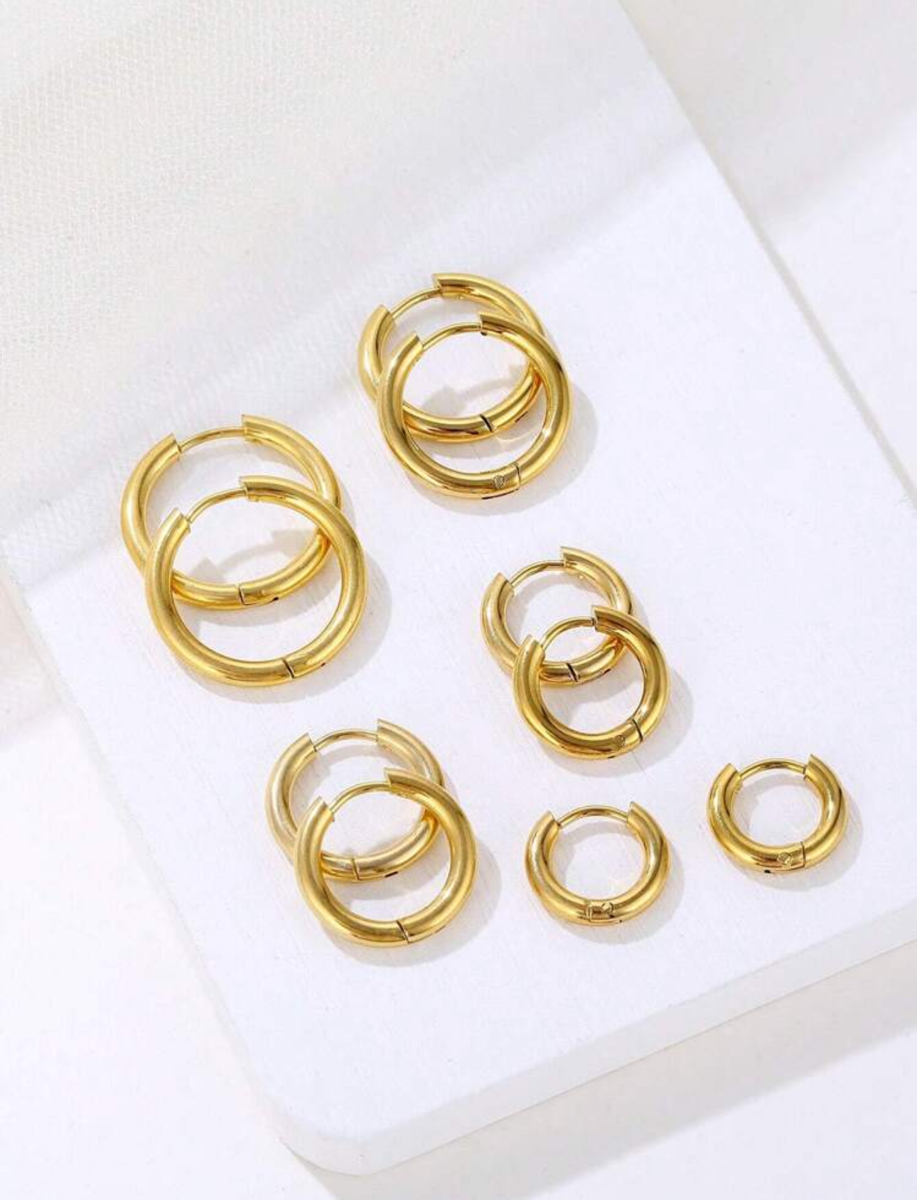 Zarcillos de acero inoxidable