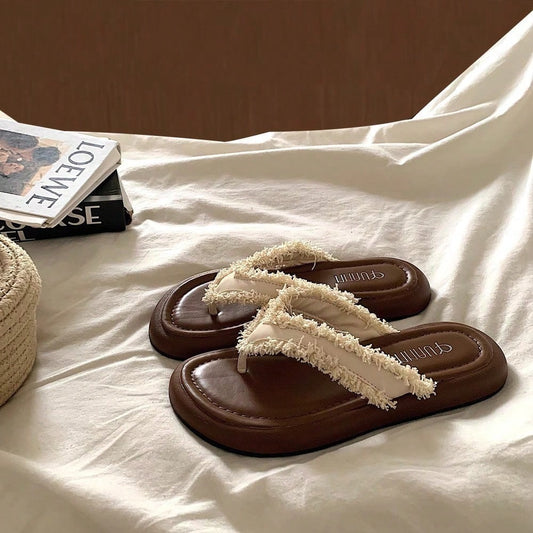Sandalias con flequillo