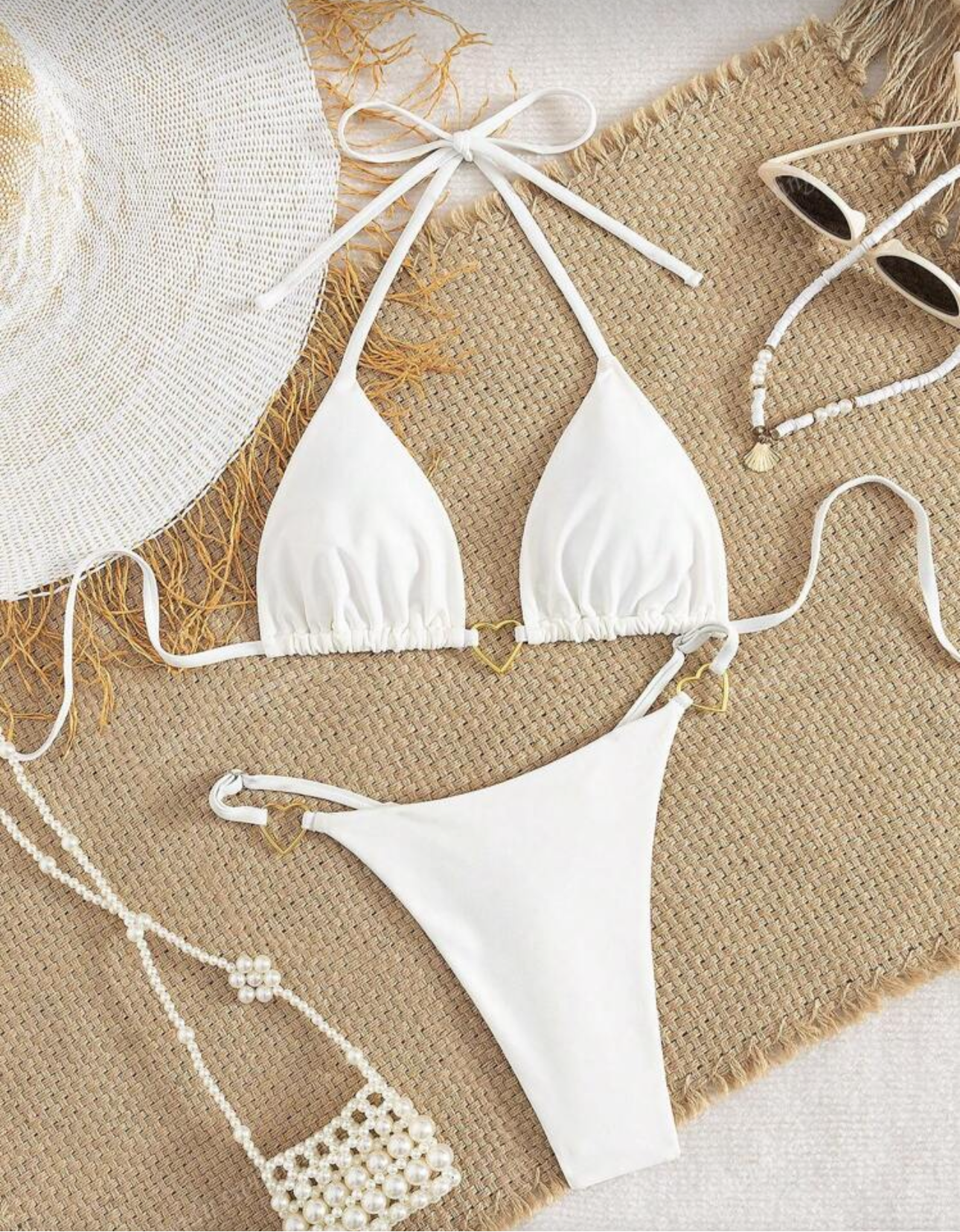 Bikini Semi hilo con corazón