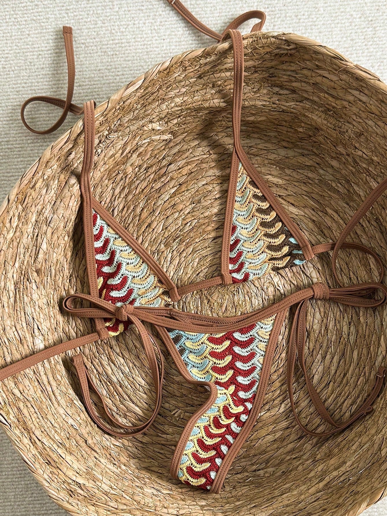 Mini Bikini ajustable con tejido