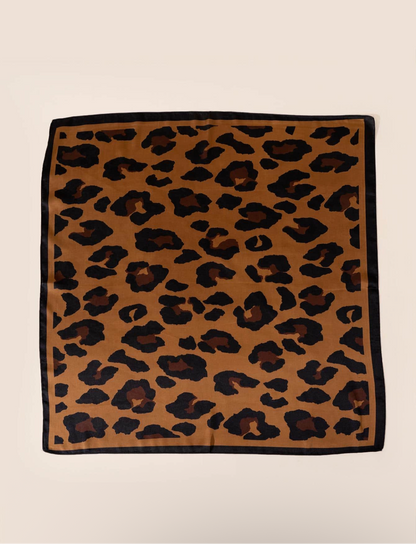Pañoleta animal print