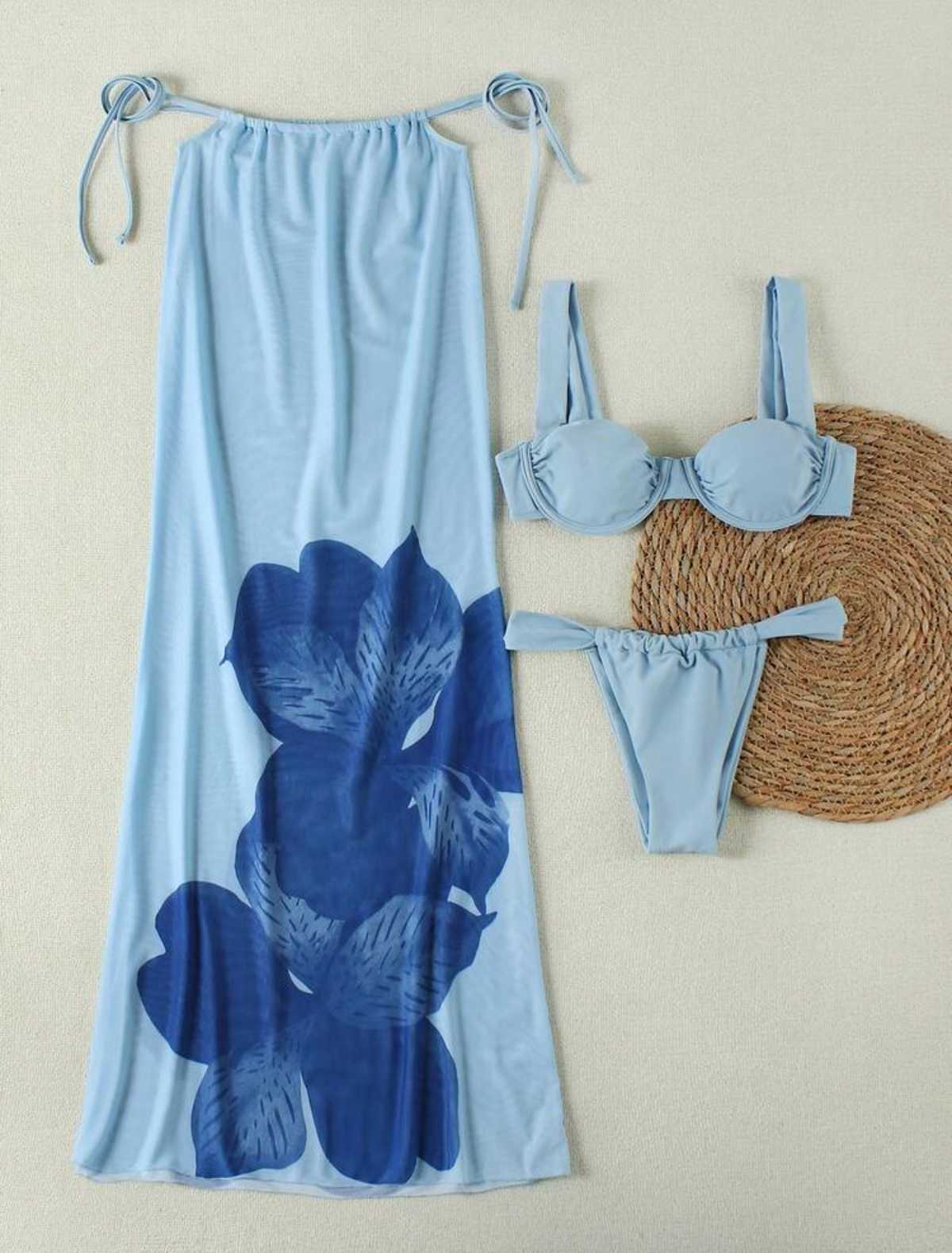 Bikini conjunto con falda