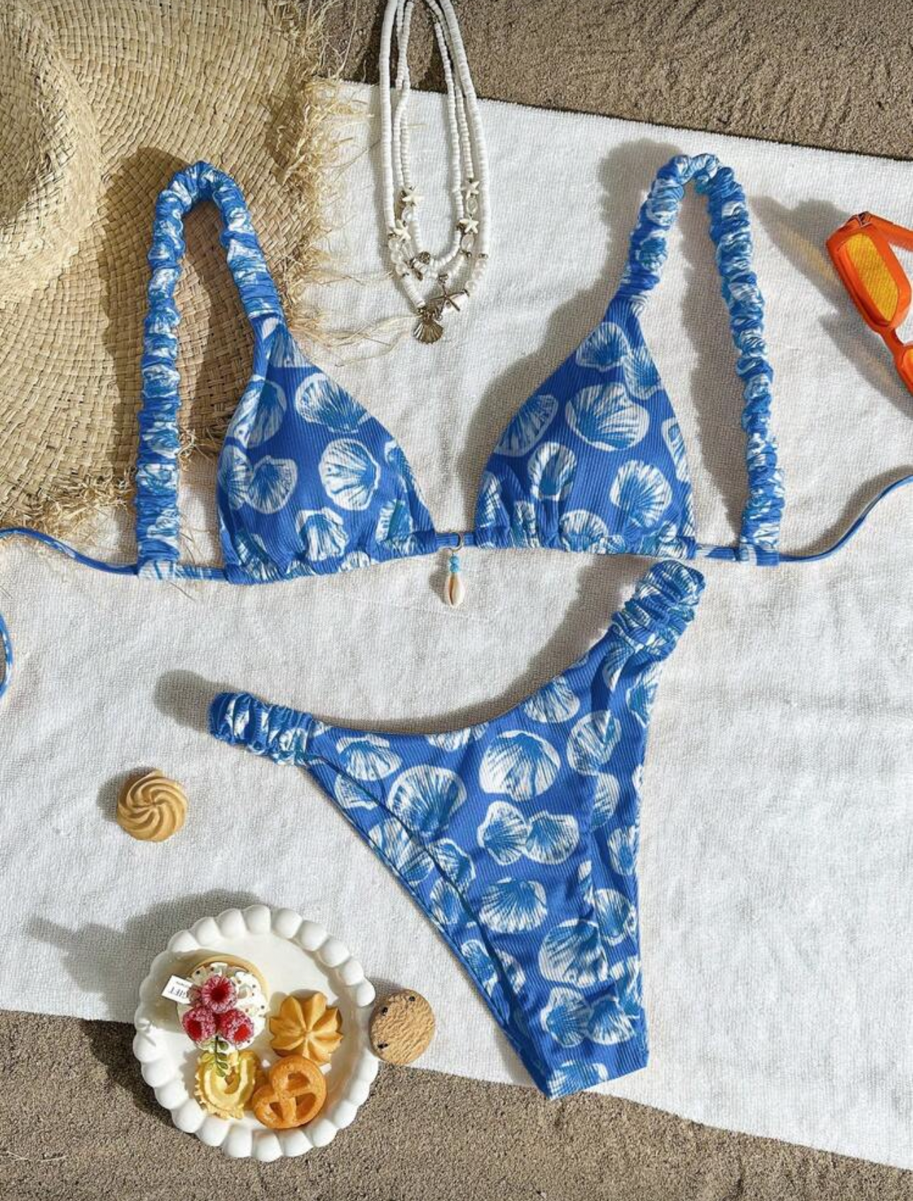 Bikini estampado con caracola